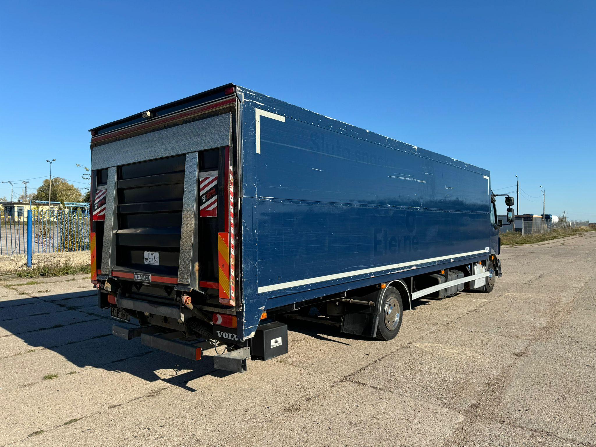 Camión VOLVO FE - 240 Hp Mecánico (2016) - Imagen 7