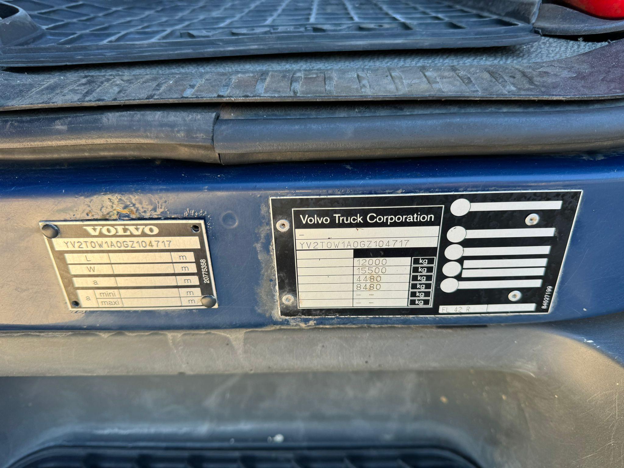 Camión VOLVO FE - 240 Hp Mecánico (2016) - Imagen 20