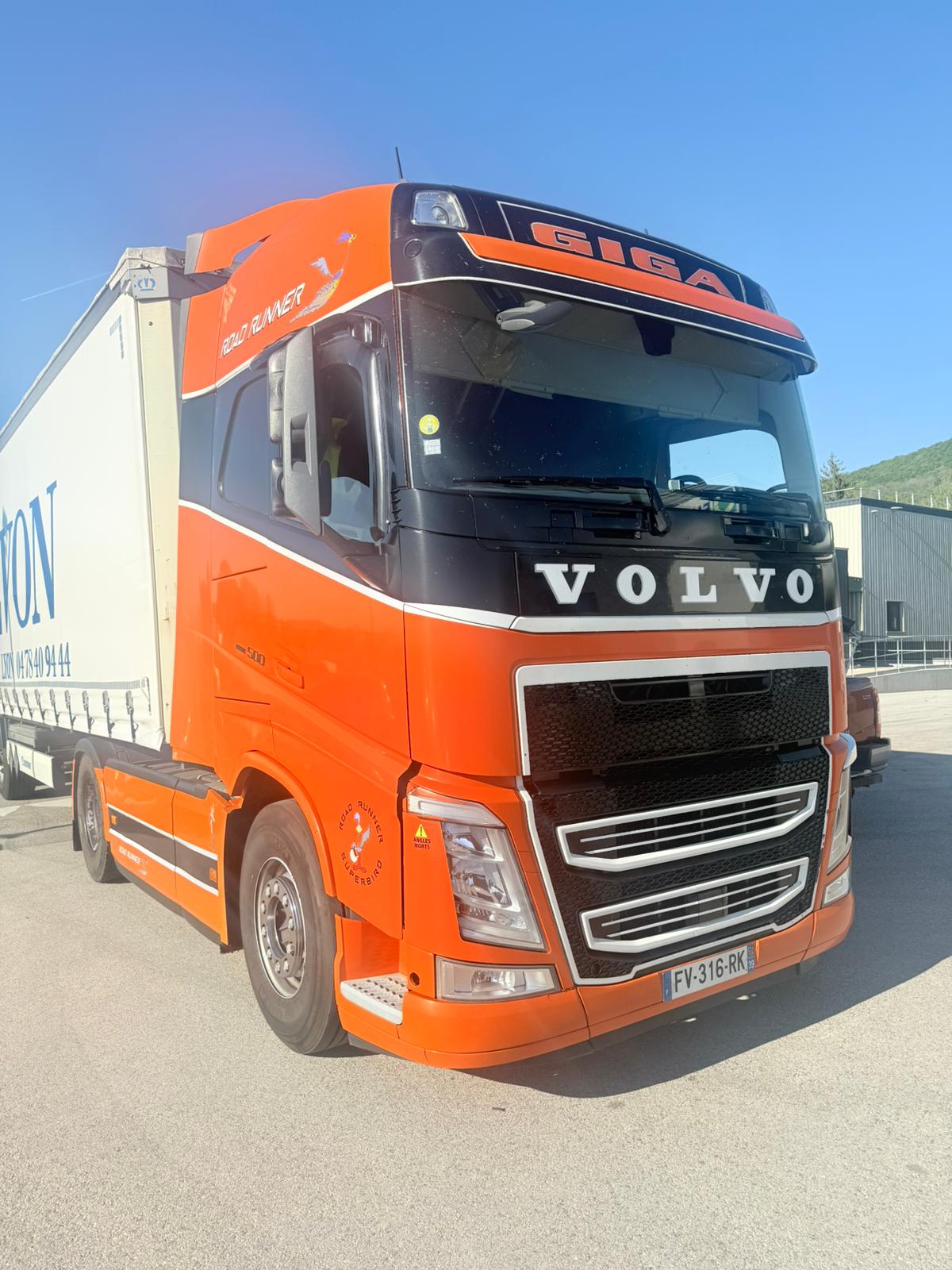 VOLVO FH13 Globetrotter XL – 500 Hp I-Shift (2021) (Llegando a Chile Iquique Alto Hospicio)